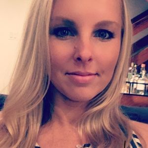 Meet your Posher, Courtney